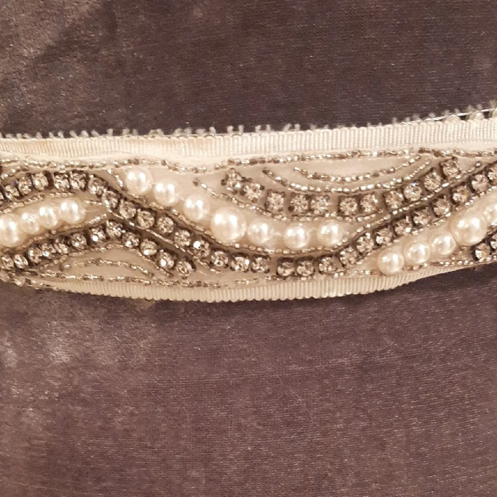WHITE💎RHINESTONE Ribbon Belt🤍Silver Beaded FITS ALL 72" LONG - Picture 4 of 11